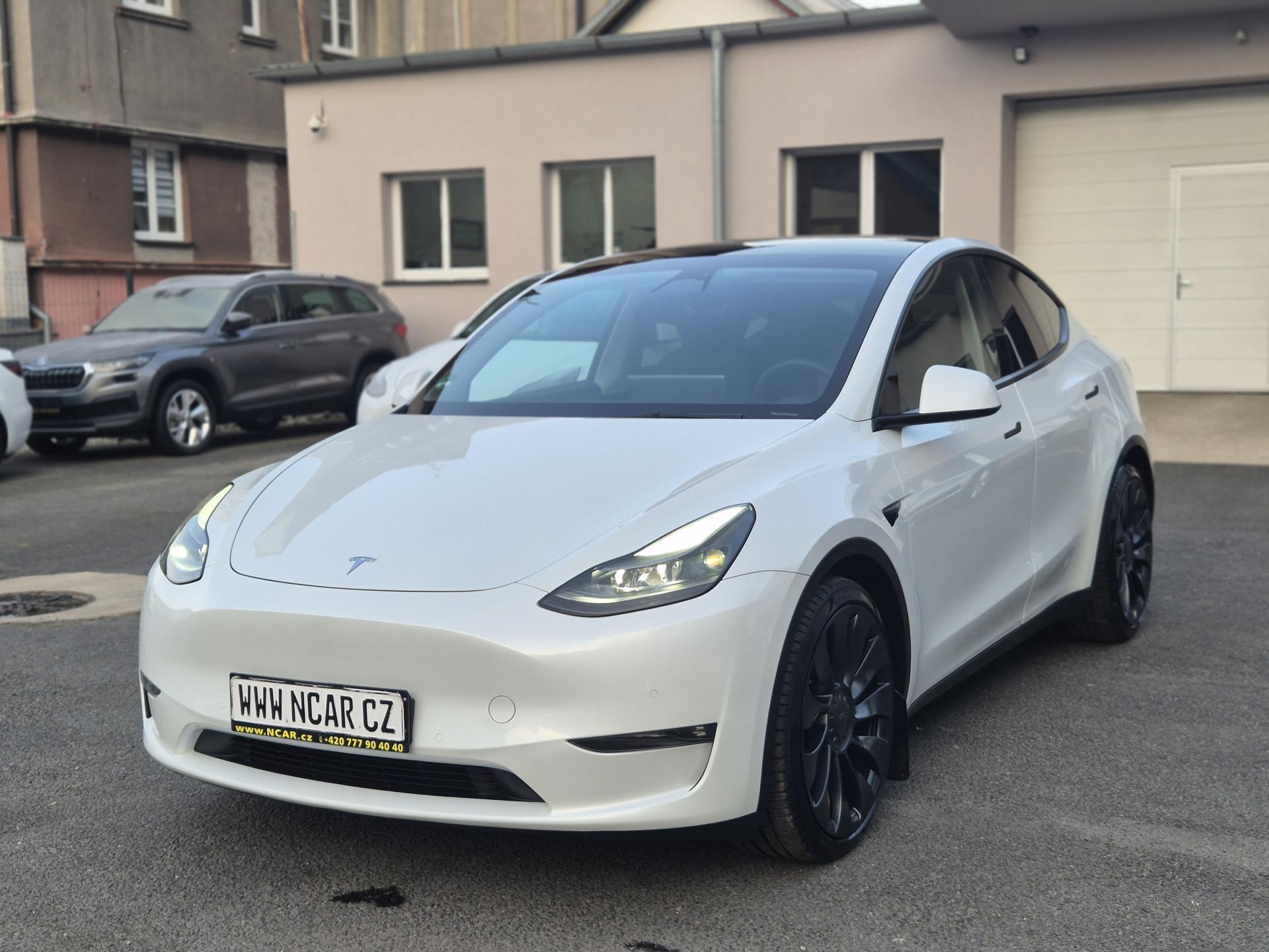 Tesla Model Y PERFORMANCE 393kw 21ALU