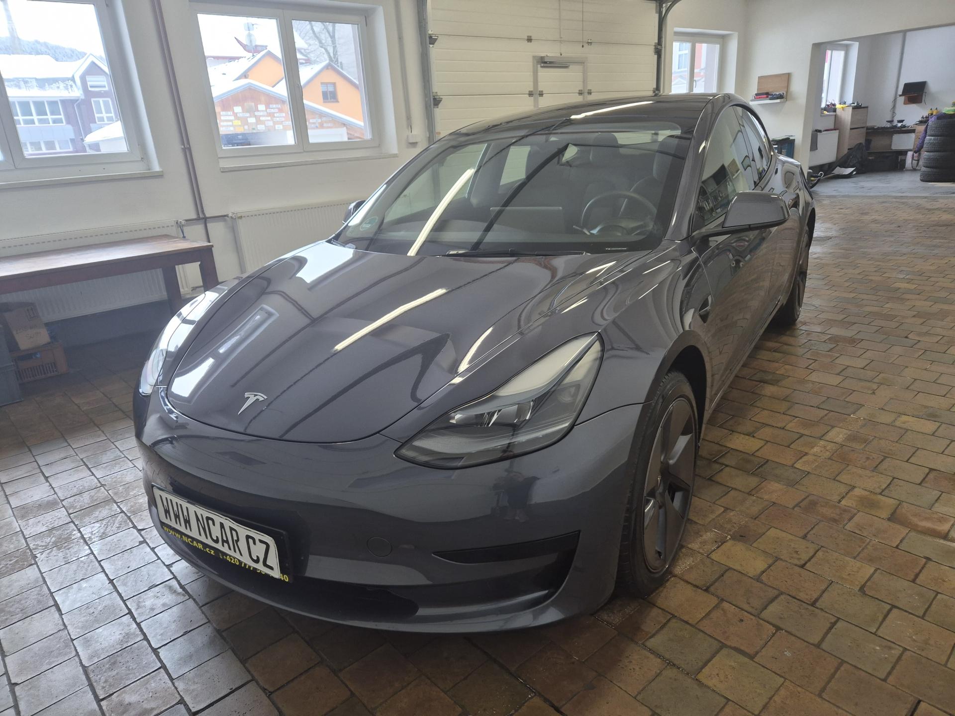 Tesla Model 3 STANDART RANGE PLUS 239kw