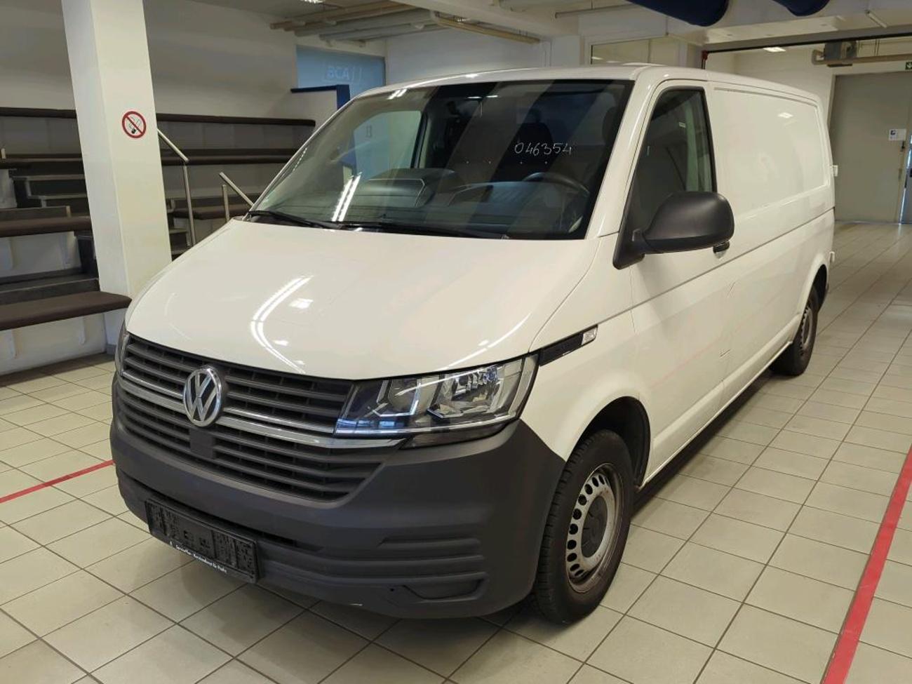 Volkswagen Transporter T6.1 Long 2,0TDi 81kw 3 MÍSTA