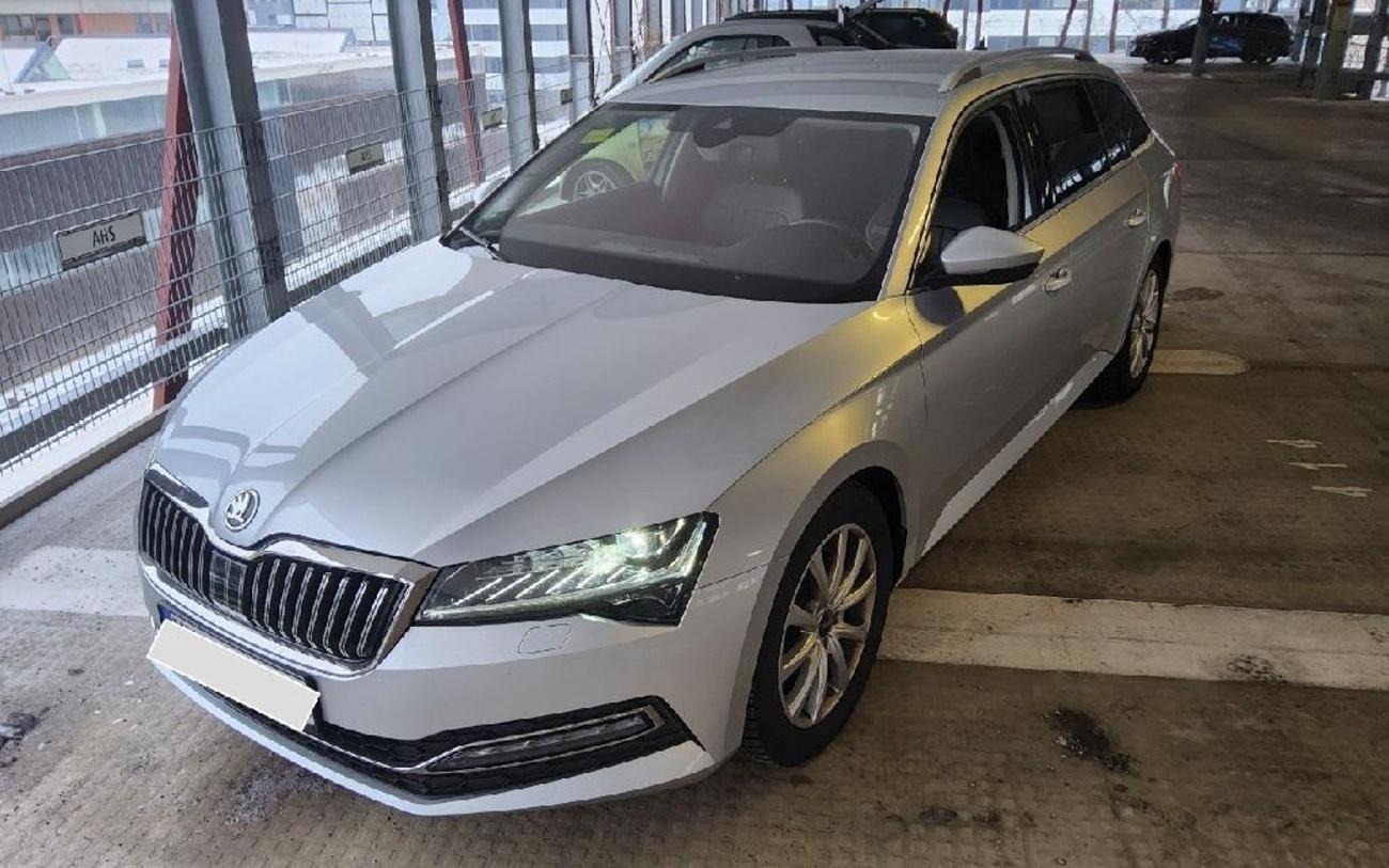 Škoda Superb Combi 2,0TDi 147kw DSG 17ALU