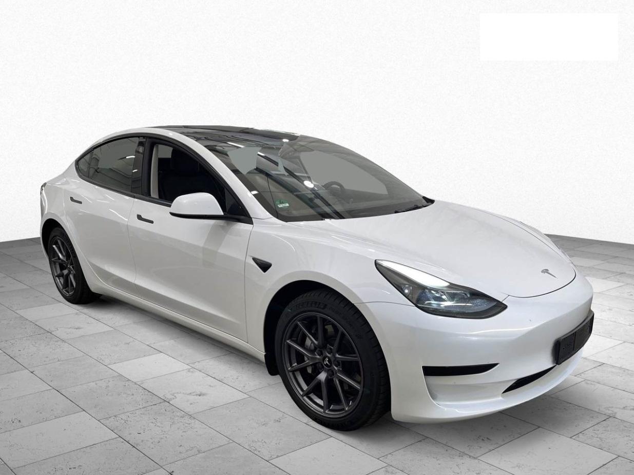 Tesla Model 3 STAND. RANGE 208w TZ SOH 95,0%