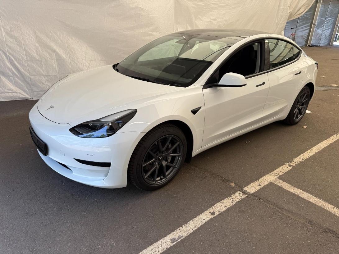 Tesla Model 3 STANDART RANGE 208w SOH 96,0%