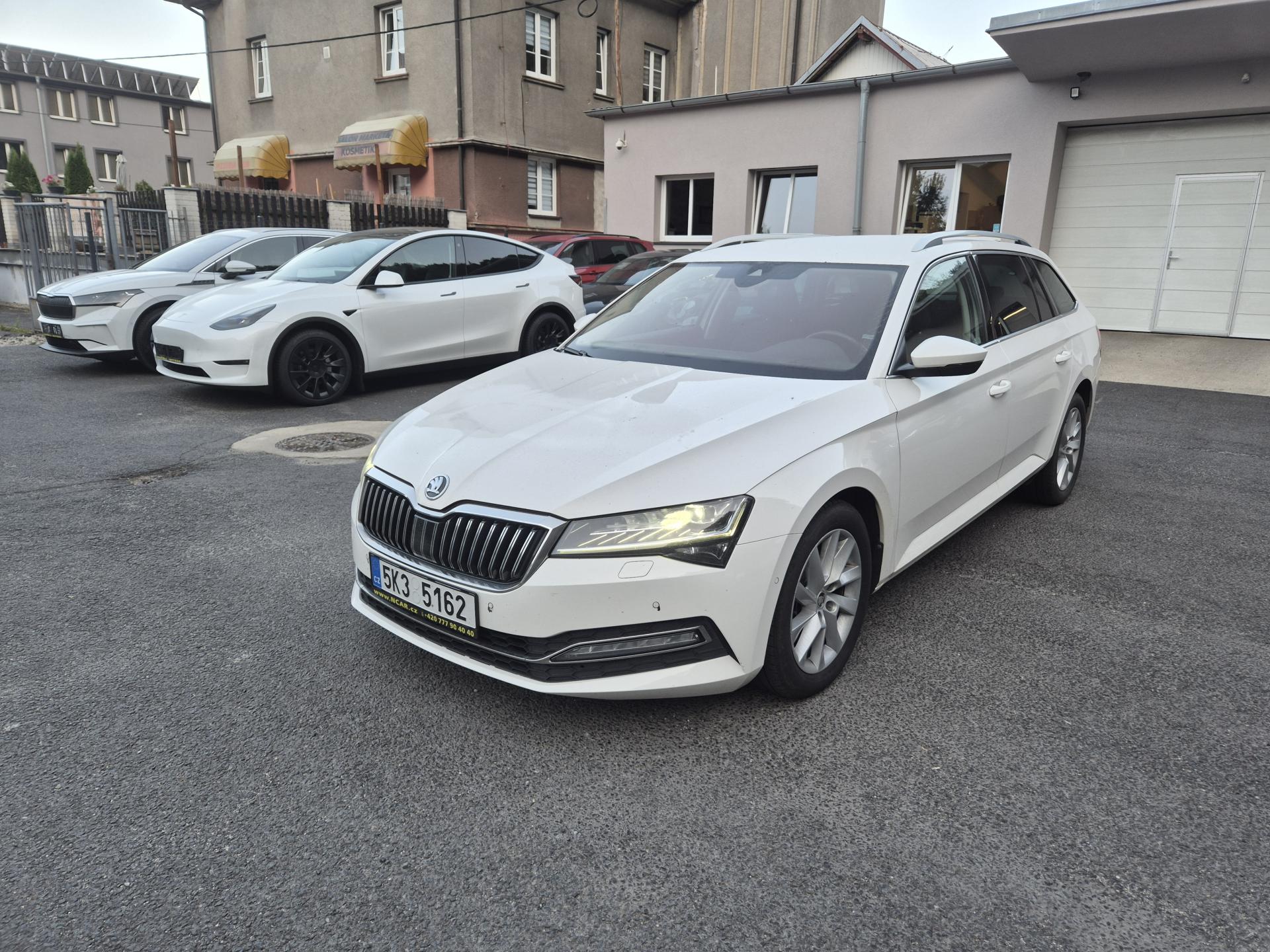 Škoda Superb Combi 2,0TDi 110kw DSG 17ALU