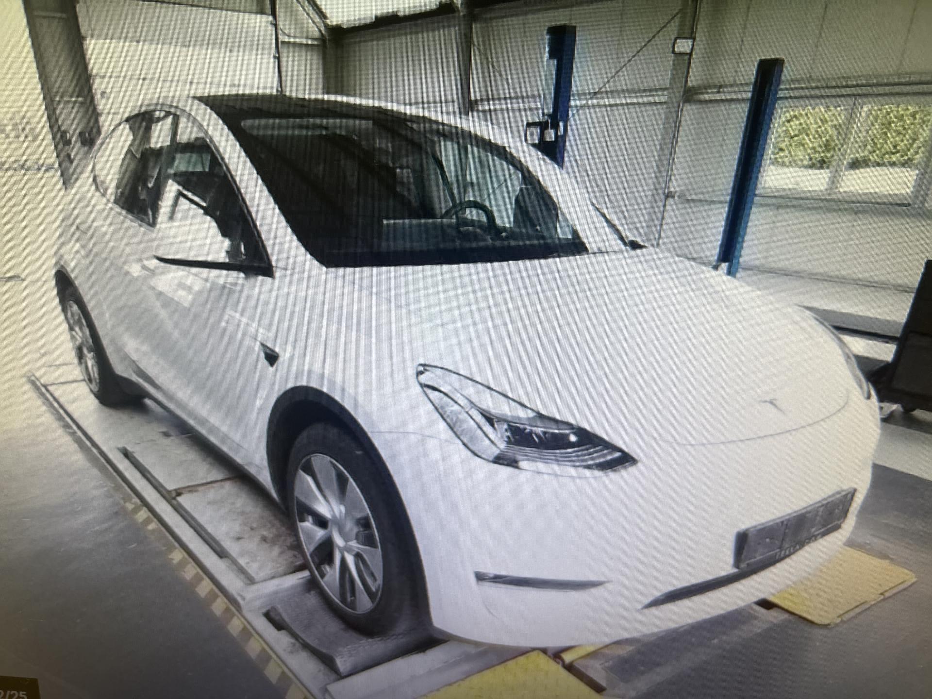 Tesla Model Y LONG RANGE DUAL MOTOR TZ 94%