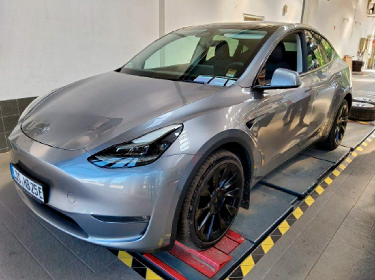 Tesla Model Y LONG RANGE DUAL MOTOR 96,0%