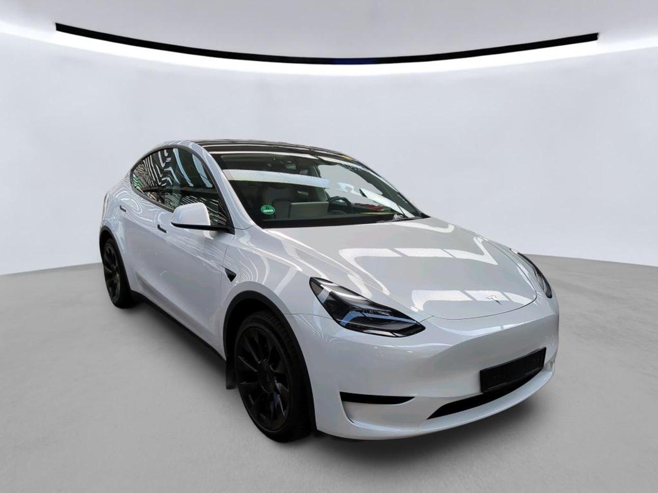 Tesla Model Y RWD 220kw TZ SOH 93,1 %