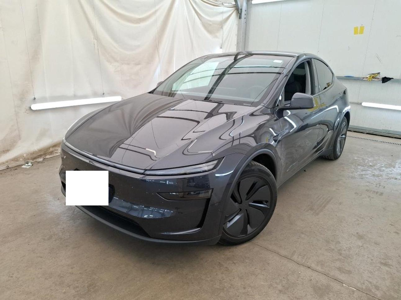 Tesla Model Y RWD 220kw