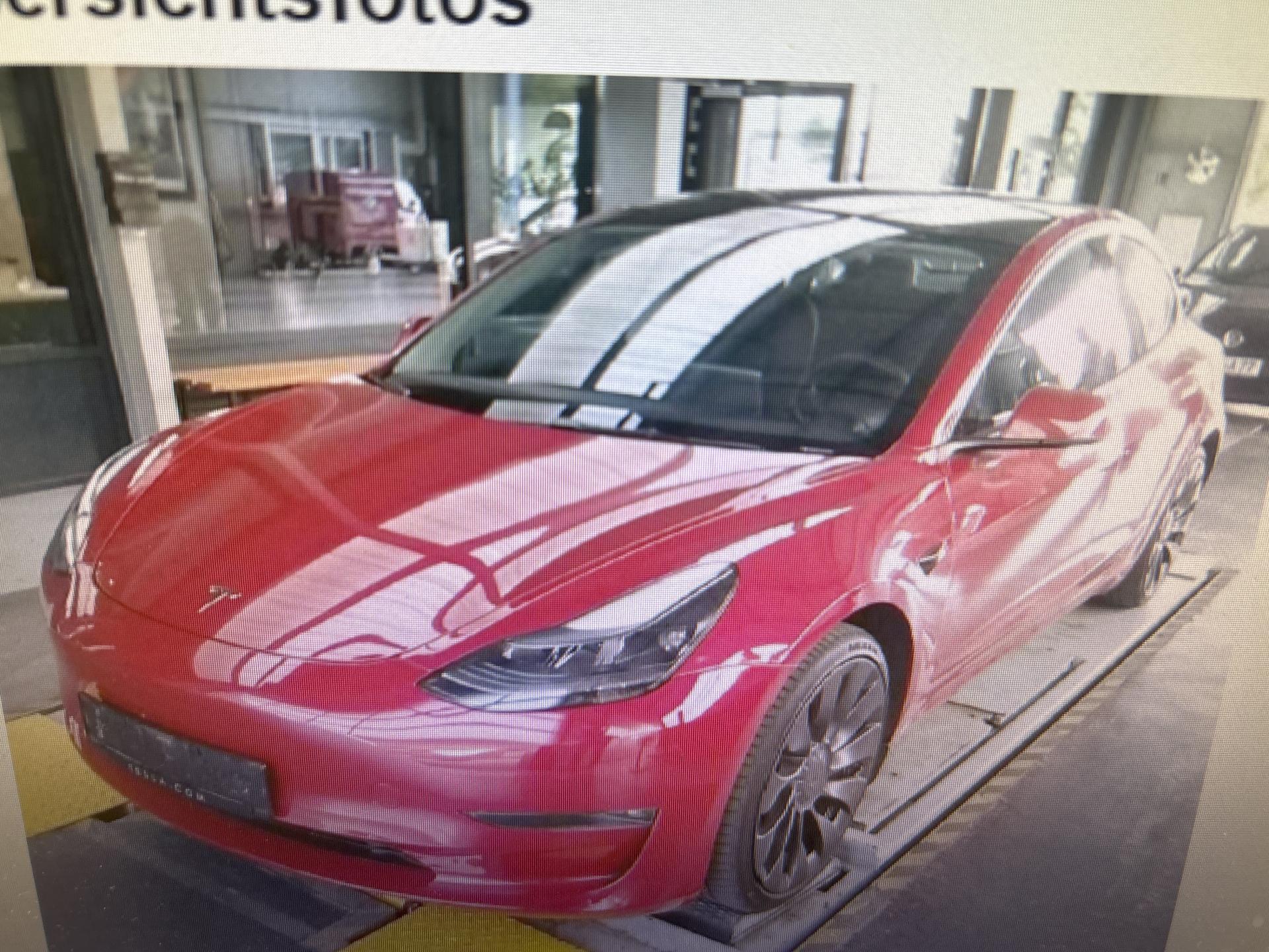 Tesla Model 3 PERFORMANCE 393kw SOH 93,6%