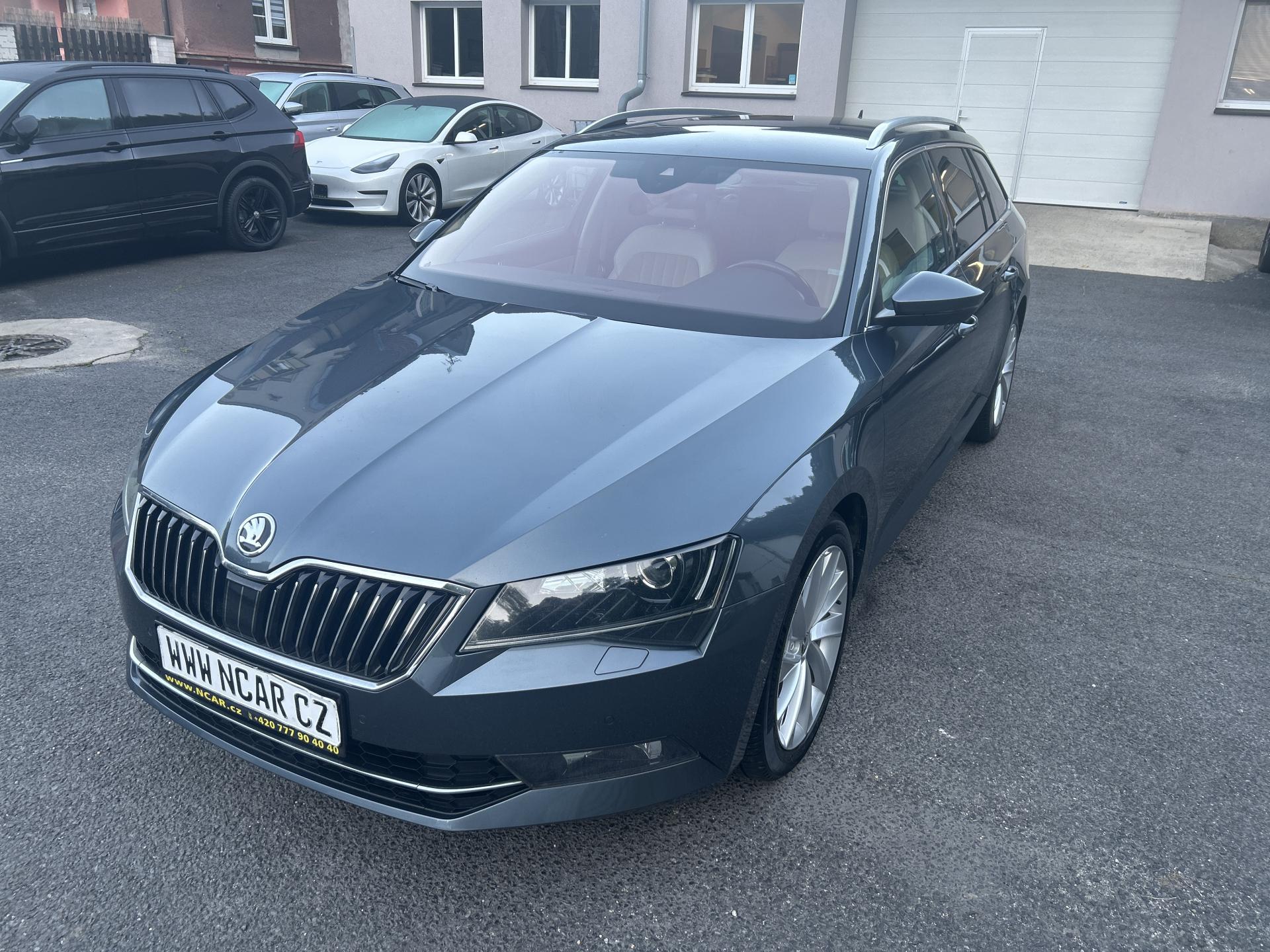 Škoda Superb Combi 2,0TDi,140kw,DSG,4x4