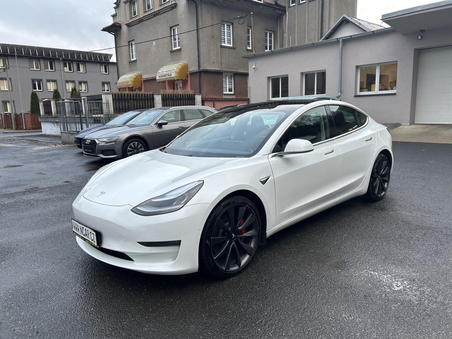 Tesla Model 3 PERFORMANCE 355kw SOH 90%