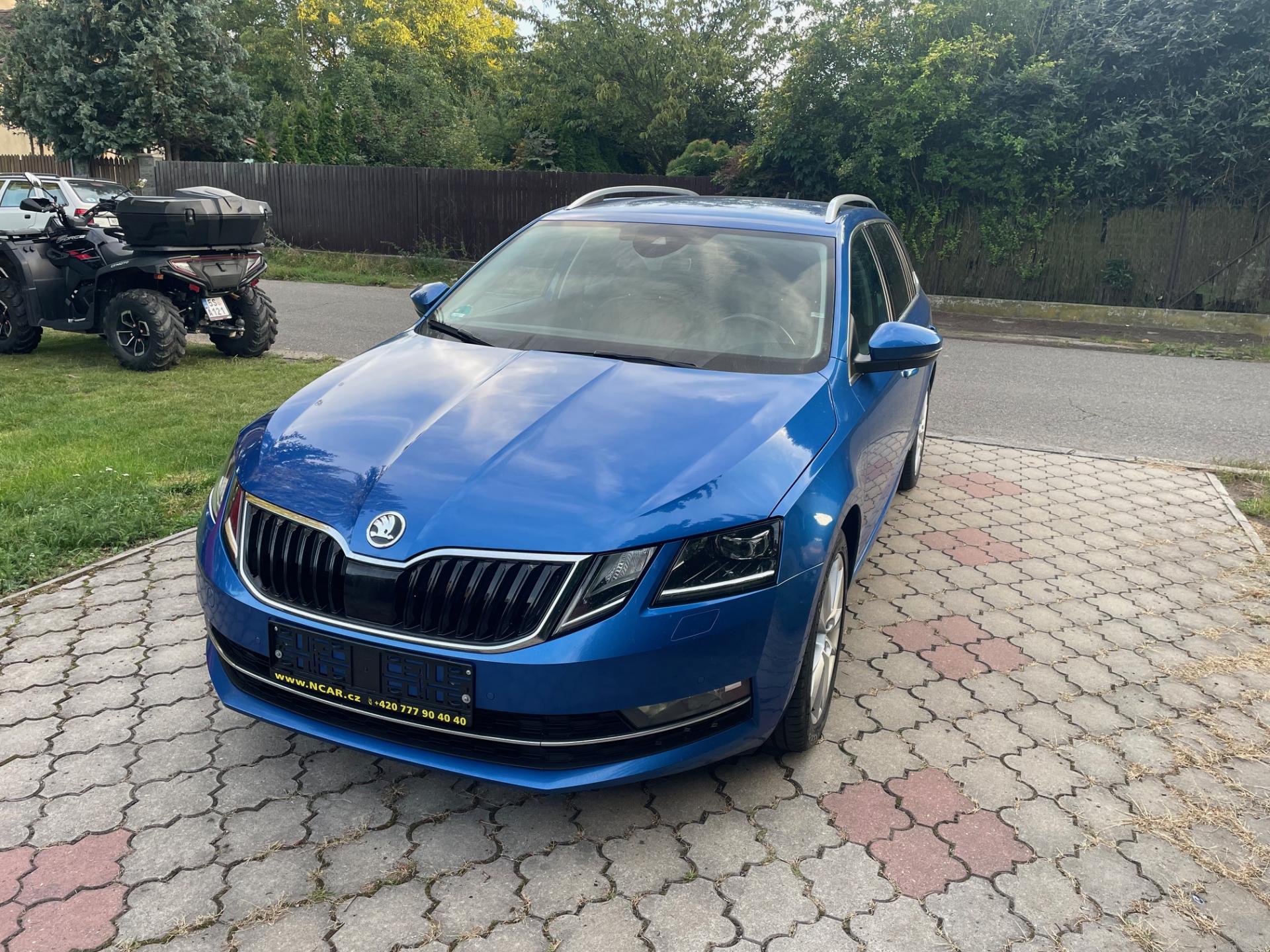 Škoda Octavia Combi 2,0TDi,110kw,DSG,17ALU
