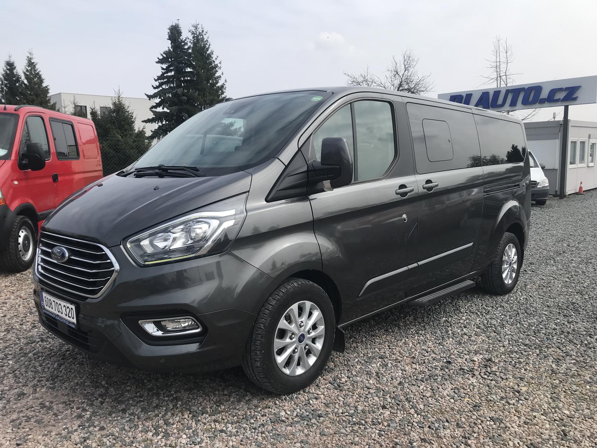 Ford Tourneo Custom 2.0 TDCI 96 KW,L2,9-MÍST,RAMPA