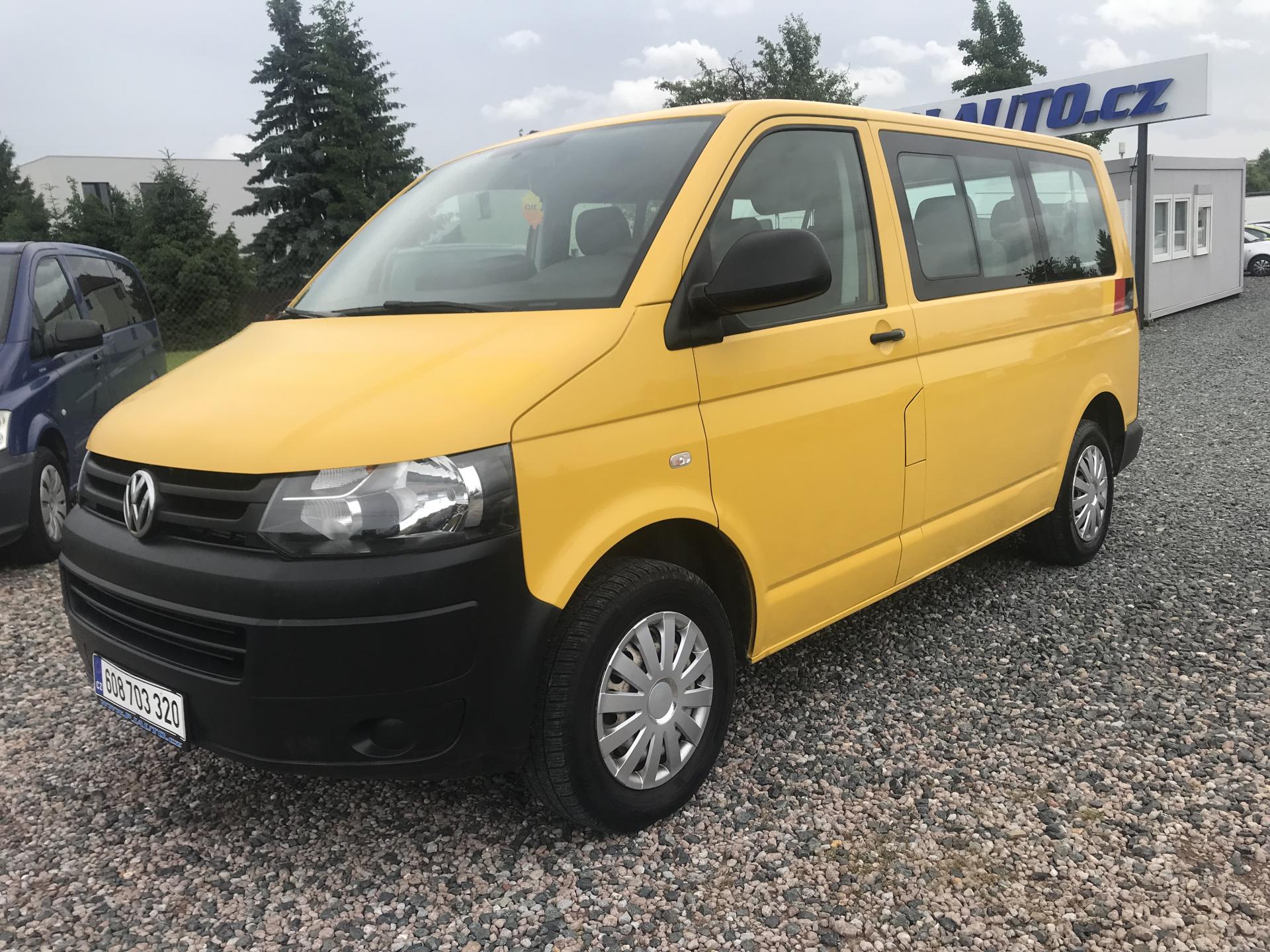 Volkswagen Transporter 2.0 TDI 103 KW 9-MÍST,6-RYCHLO