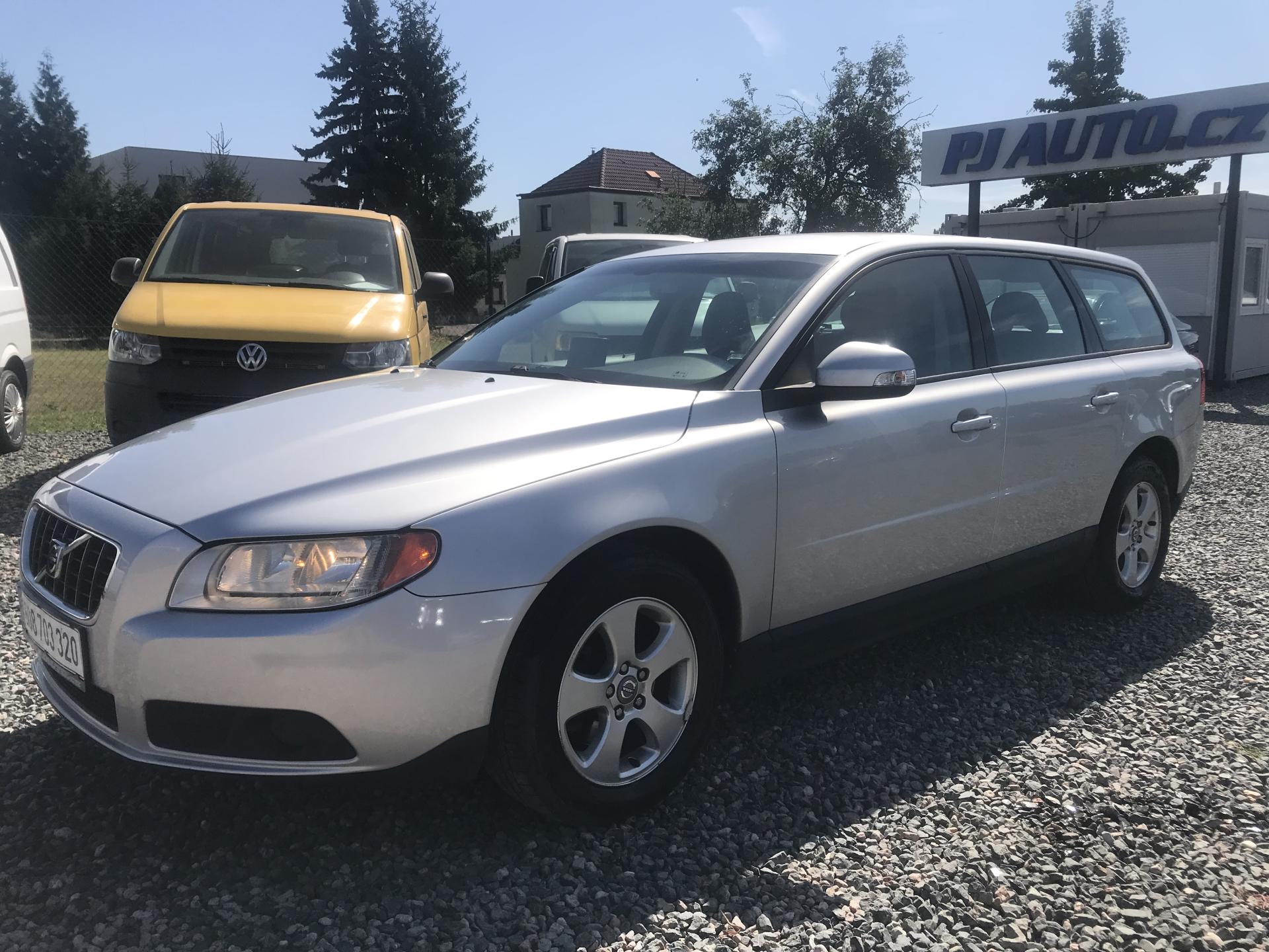 Volvo V70 2.0 D 100 KW,NAVI,STAV,CENA..