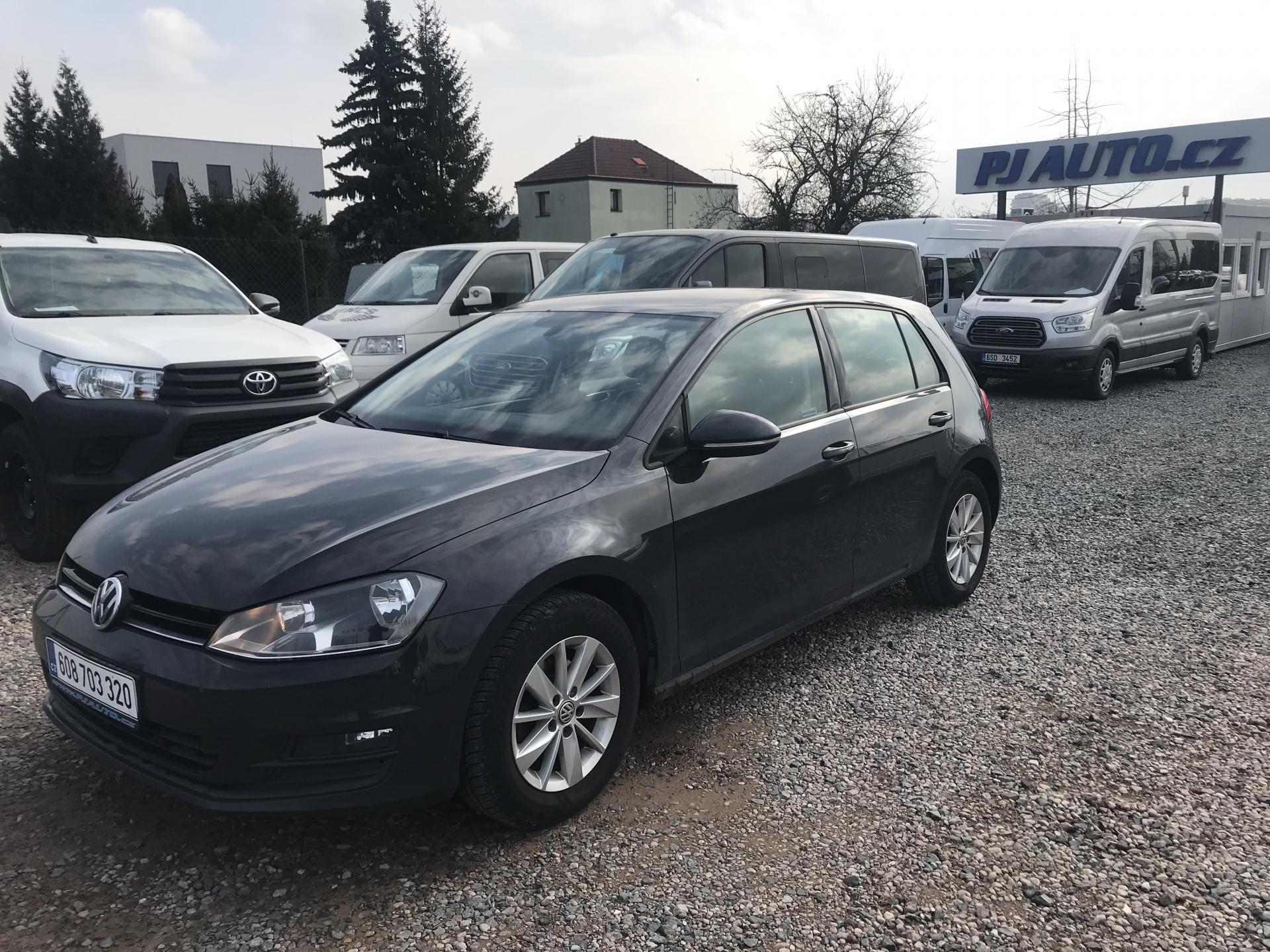 Volkswagen Golf 1.6 TDI 77 KW,2MAJ.SERV.ČR....