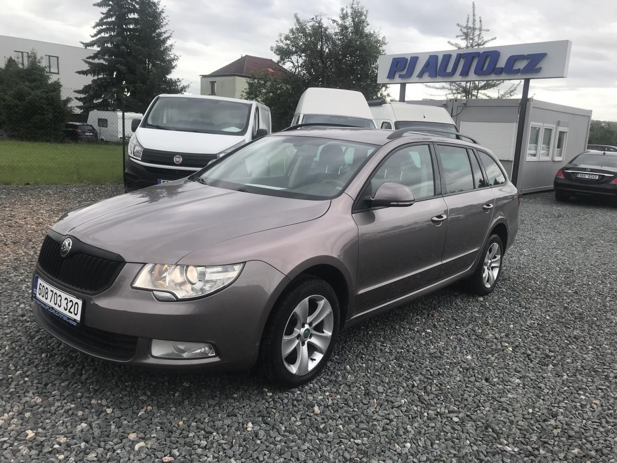 Škoda Superb 2.0 TDI 103 KW,NAVI,XENON,ČR..