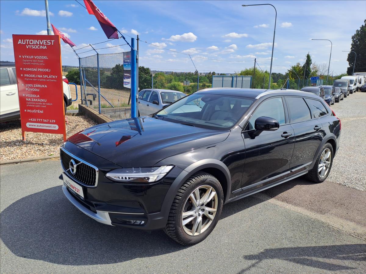 Volvo V90 2,0 T5 KOUPENO CZ,1.MAJITEL