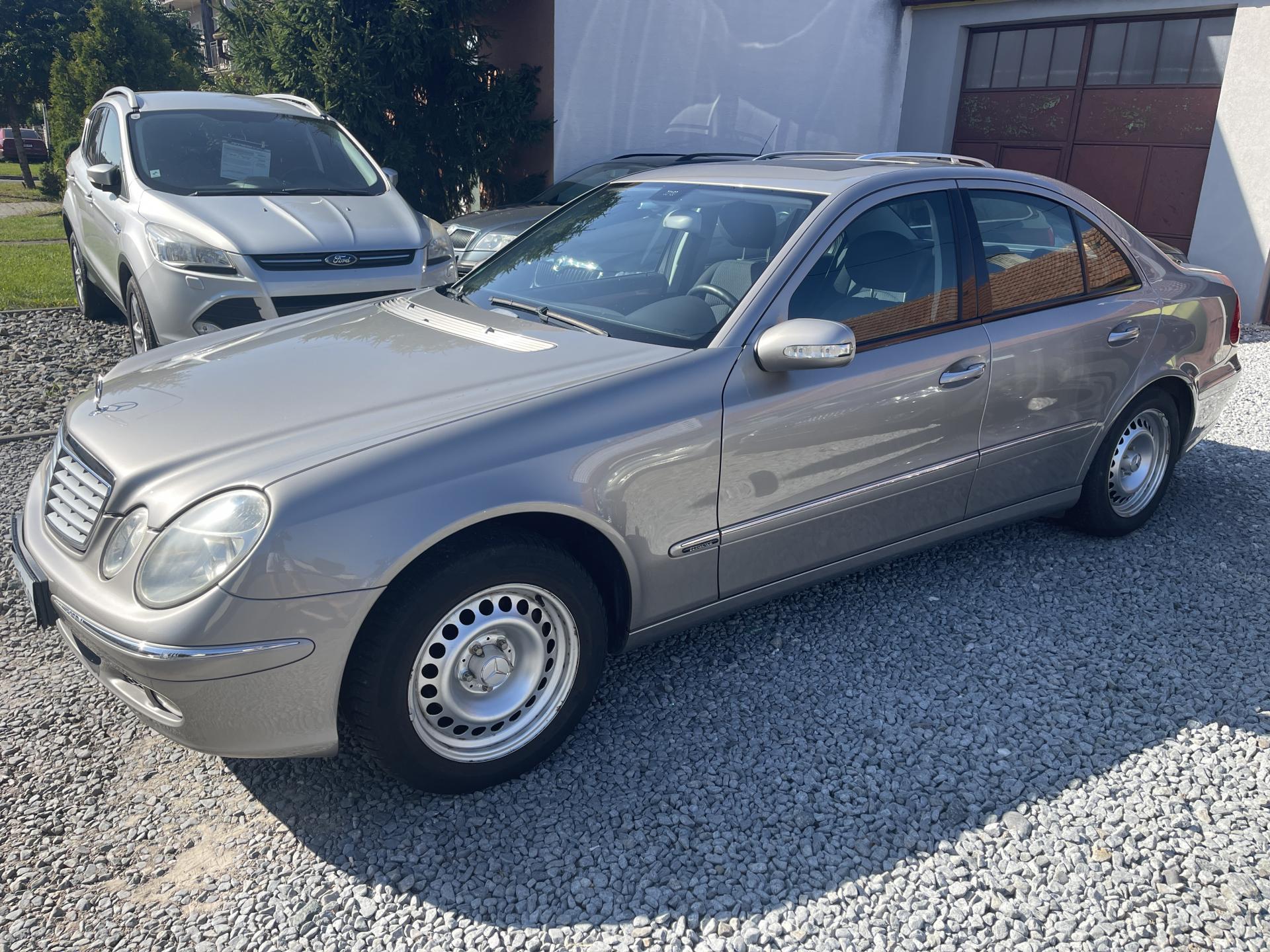 Mercedes-Benz Třídy E E 200 KOMPRESSOR PEKNY KOUSEK.