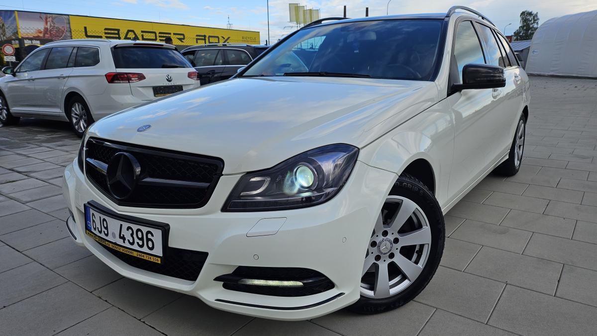 Mercedes-Benz Třídy C 2.2CDi AUT AVANDGARDE