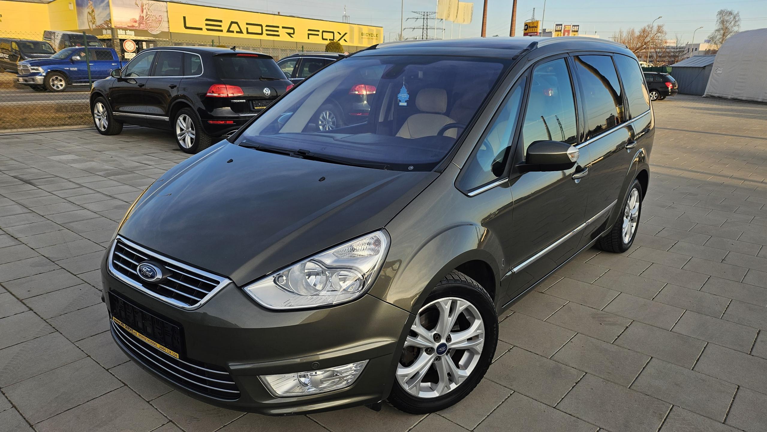 Ford Galaxy 1.6 EcoBoost Titanium X 7míst