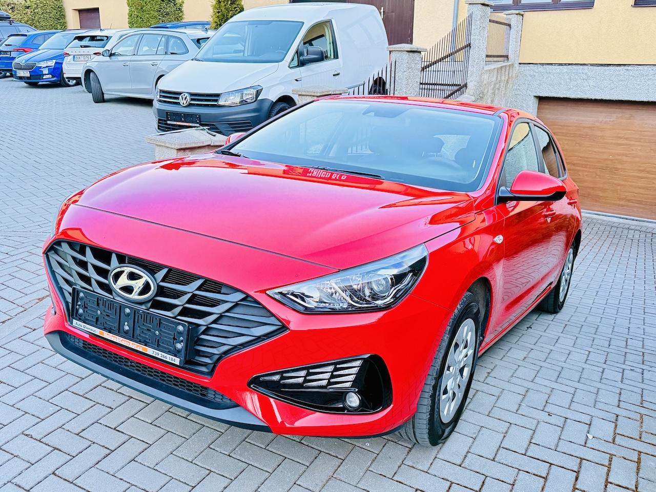 Hyundai i30 1.5i CVVT 81kW Koup.ČR,1.majit