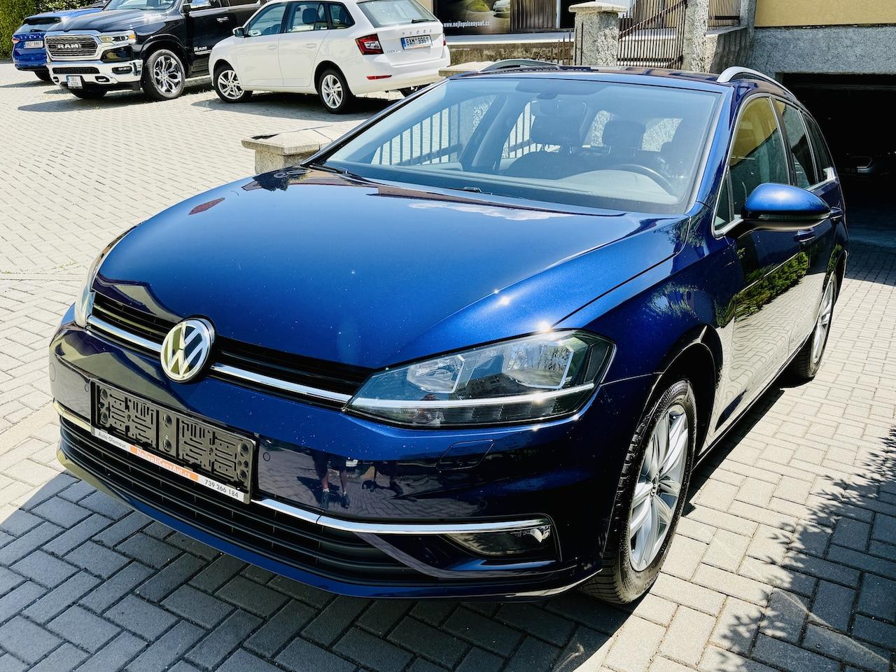 Volkswagen Golf 2,0TDi 110kW HIGHLINE ACC ČR