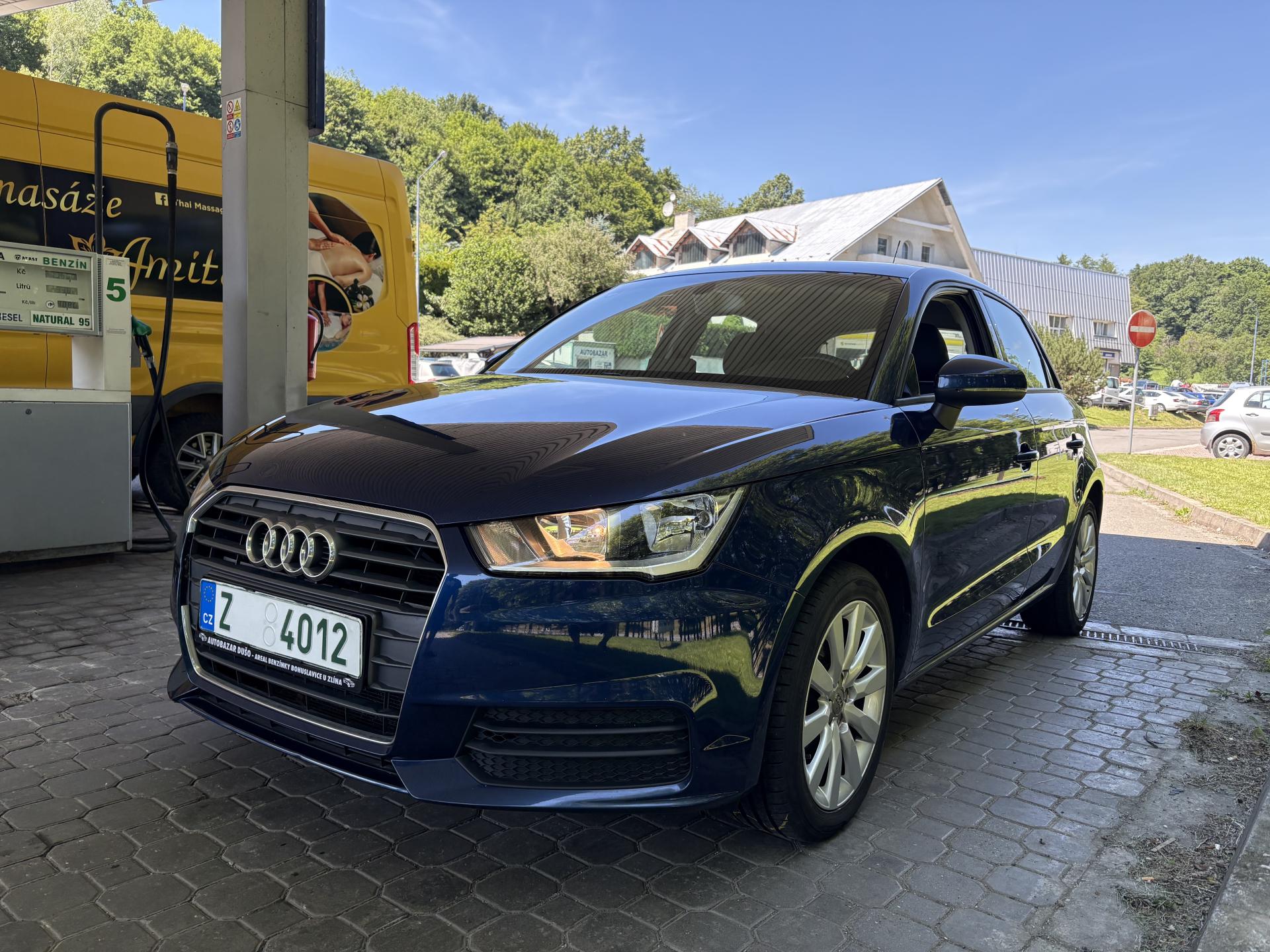Audi A1 Sportback 1.0 TFSI- 5 dveří -