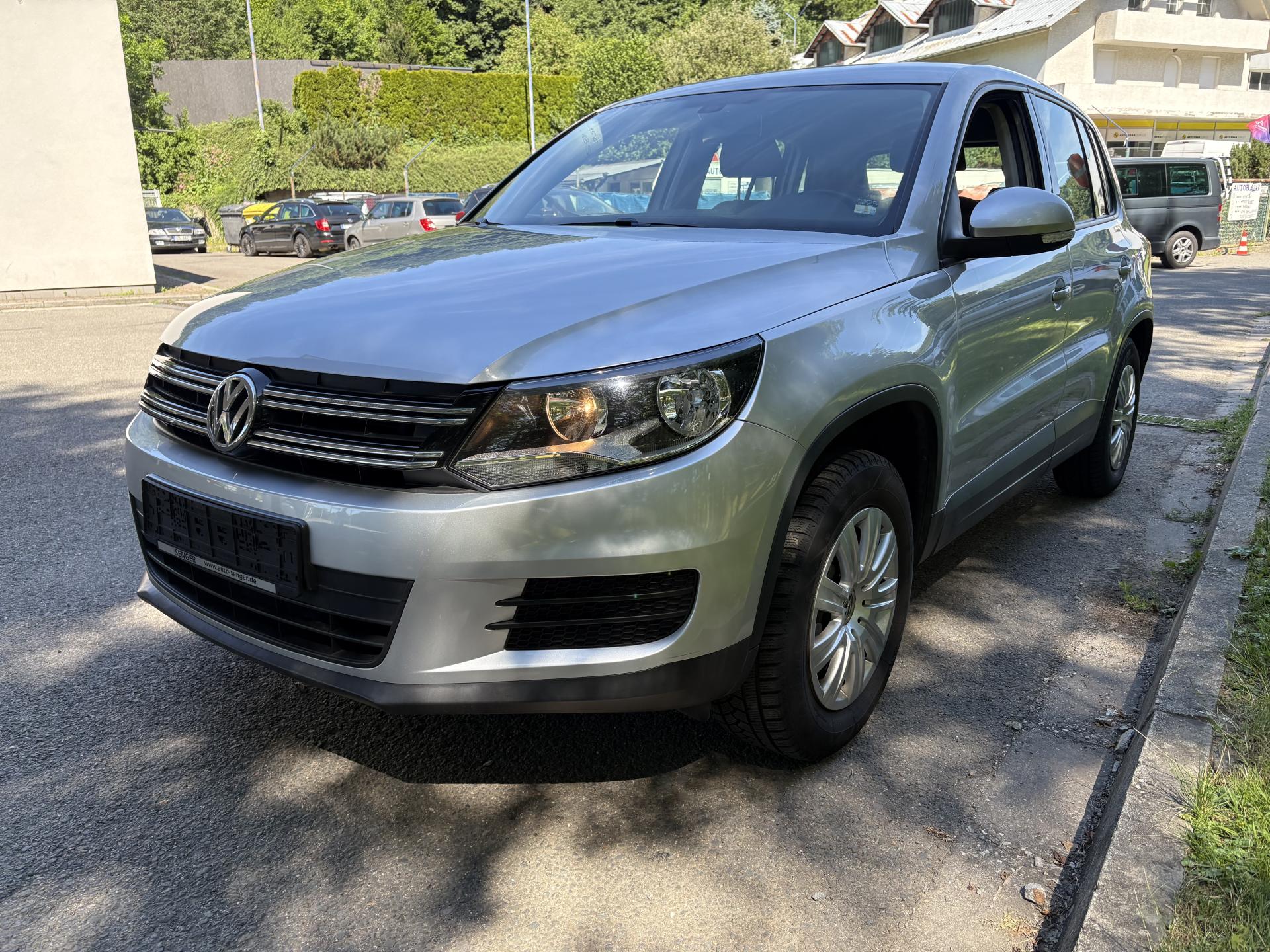 Volkswagen Tiguan 1.4 TSI BlueMotion Tech -PĚKNÝ