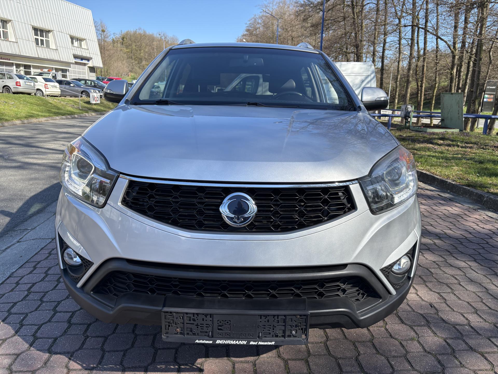 SsangYong Korando 2.0 TD Sapphire 4x4+ PĚKNÝ VŮZ