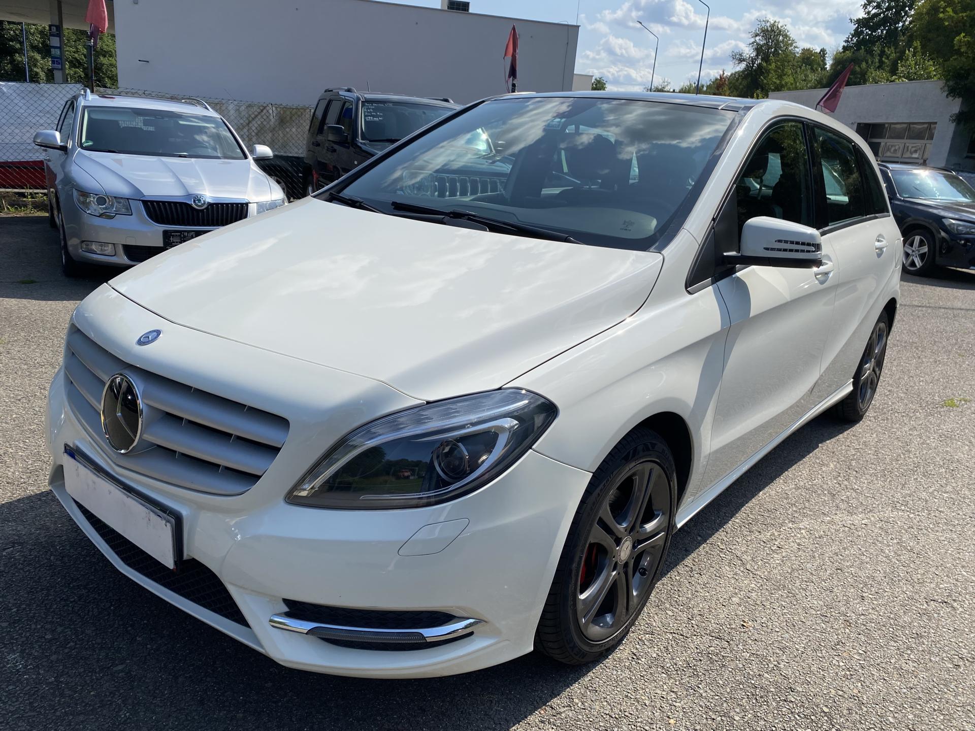 Mercedes-Benz Třídy B MERCEDES BENZ B 180 CDi
