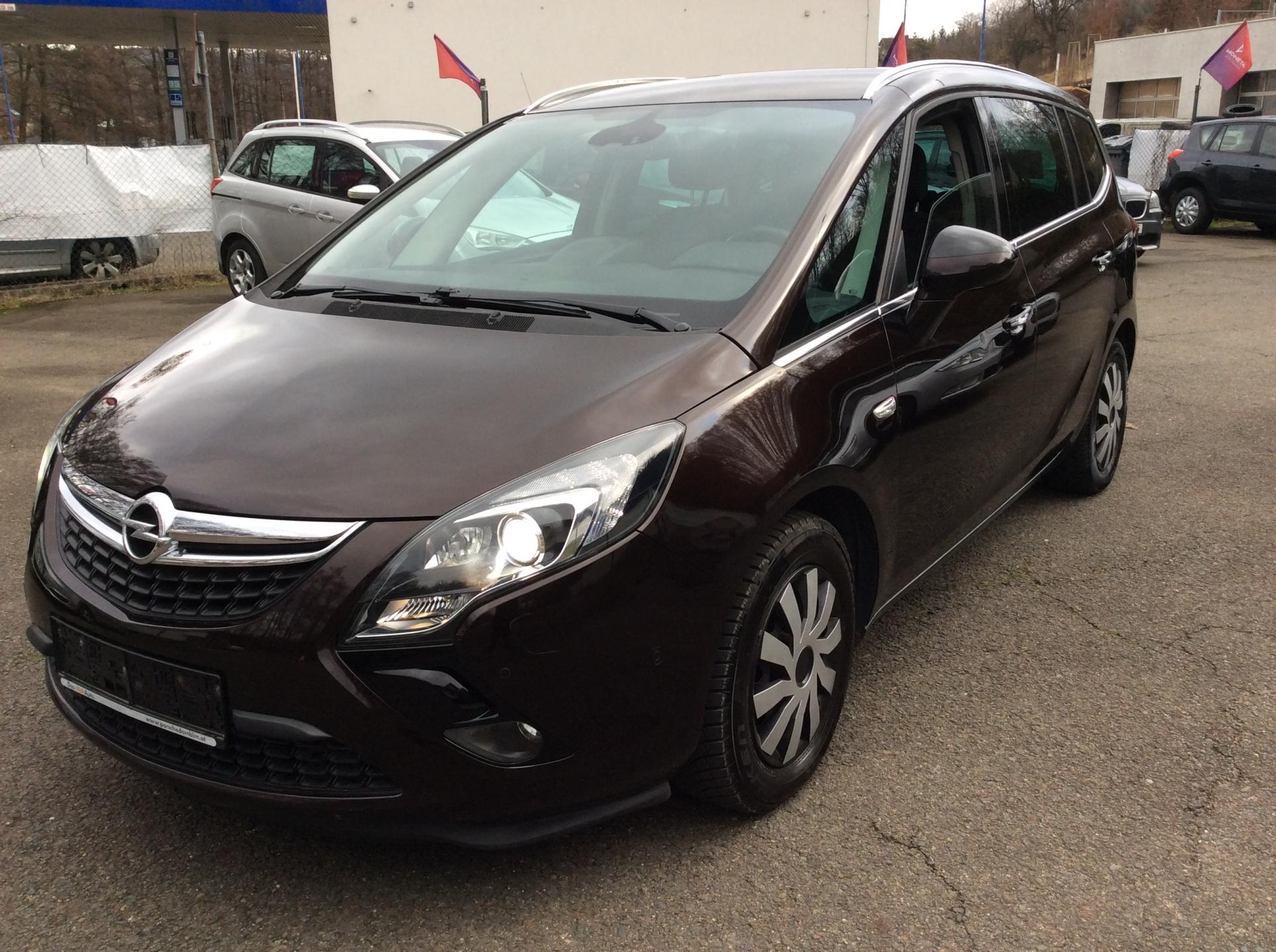 Opel Zafira Tourer 2.0 CDTI Cosmo