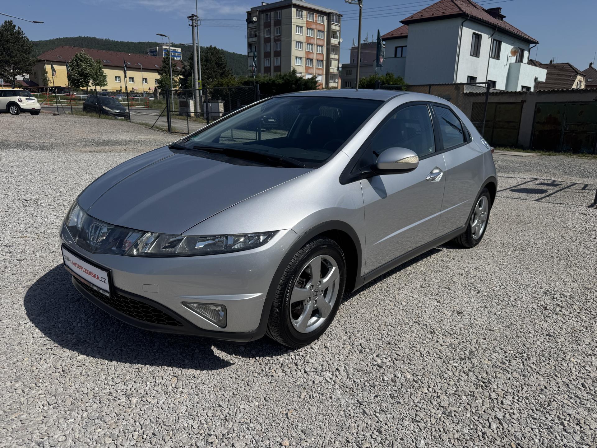 Honda Civic 1,4i SPORT,PĚKNÉ