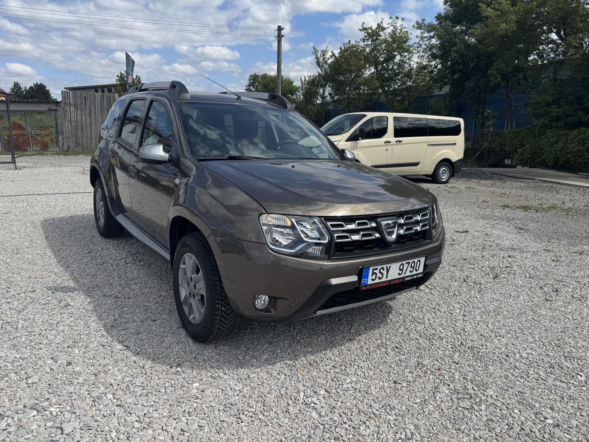 Dacia Duster 1.5DCi,AUTOMAT+RUČNÍ OVLÁDÁNÍ