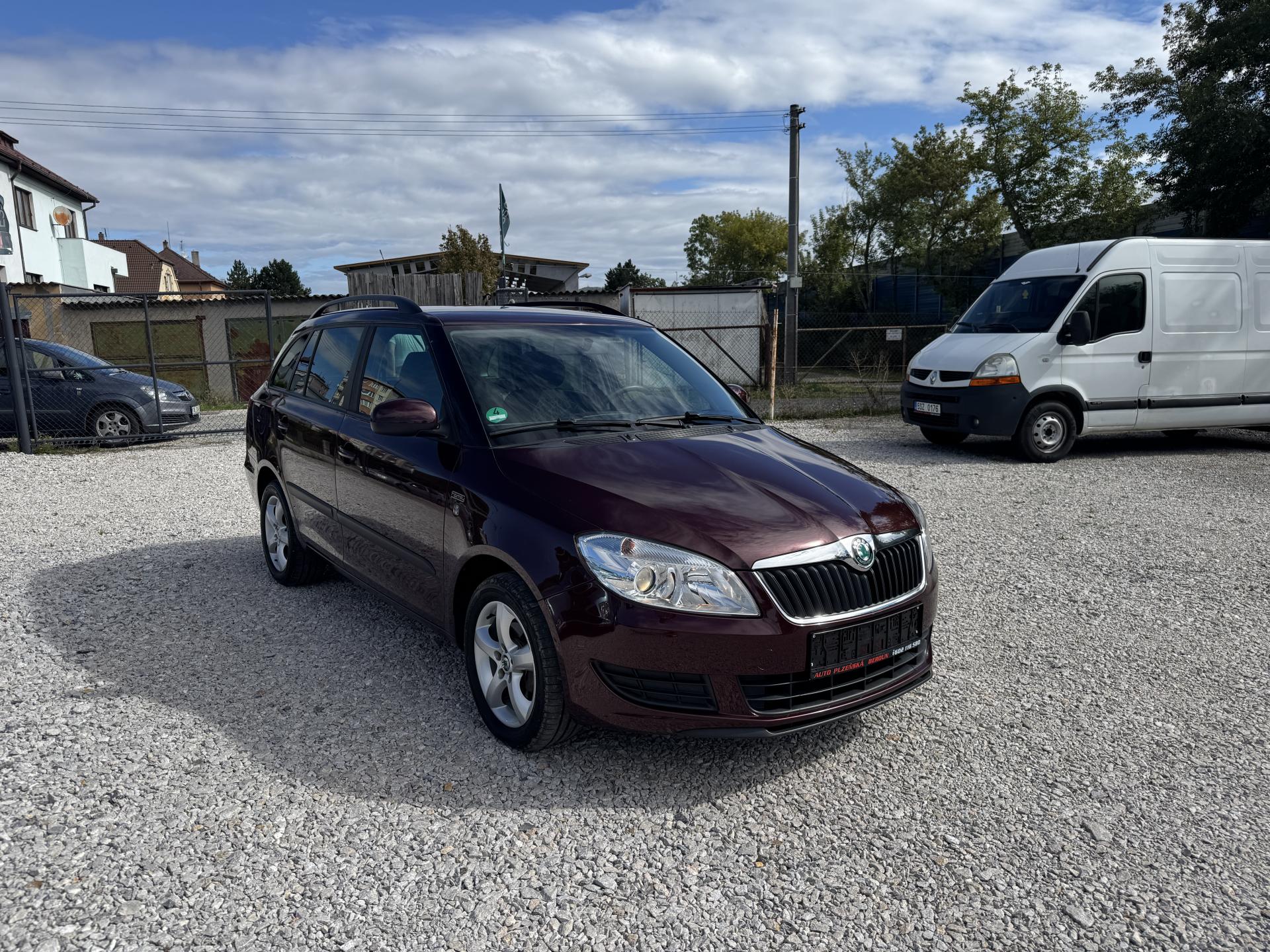 Škoda Fabia 1.2TSi,rezervace