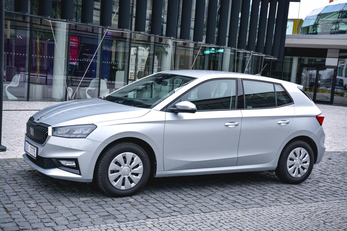 Škoda Fabia 4 Ambition 7ST Aut DSG 1MAJ ČR