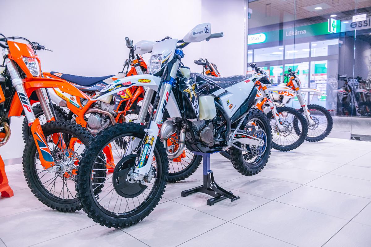 Husqvarna TE 300 Rockstar Edition Nová