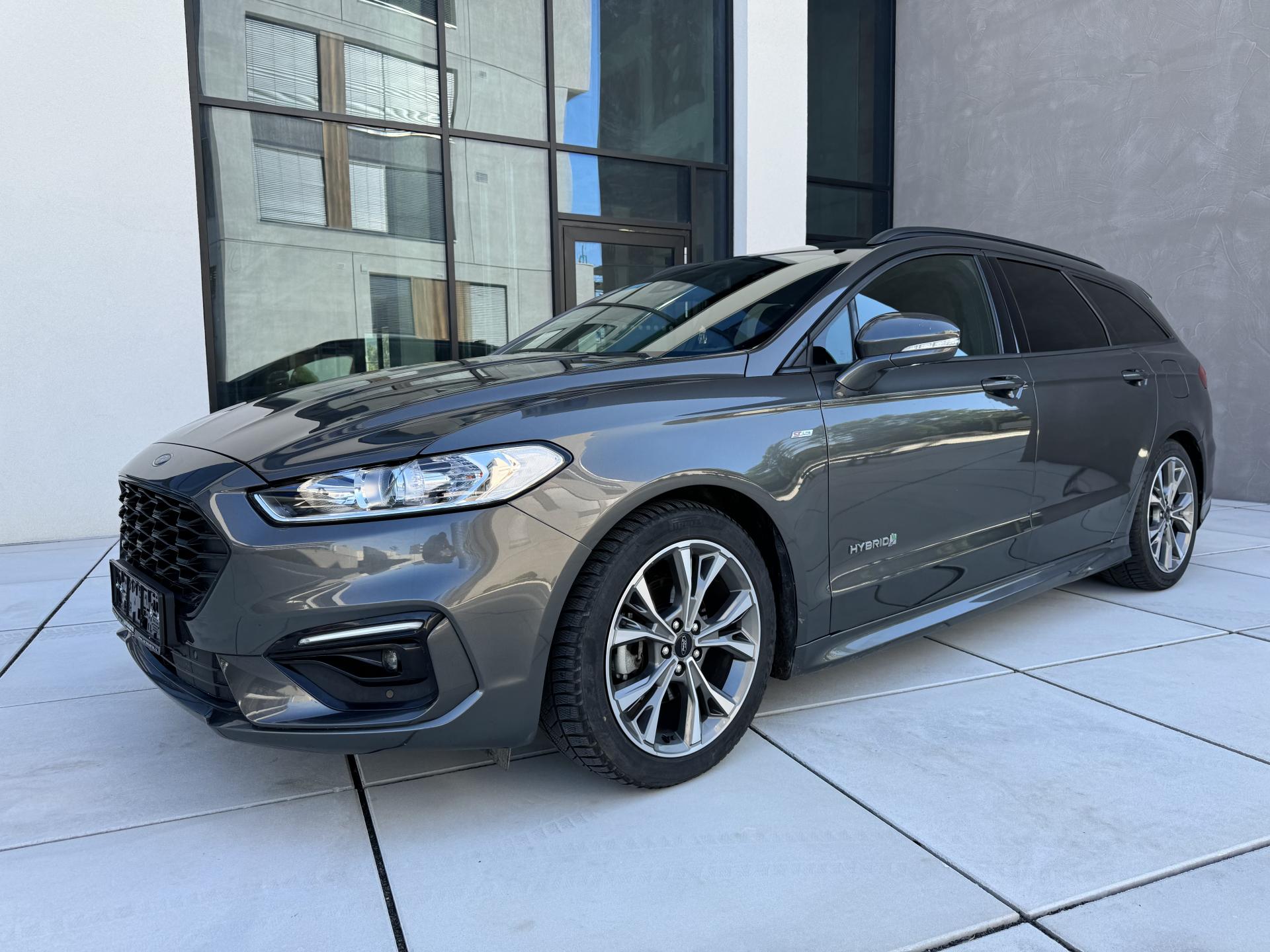 Ford Mondeo Mondeo 2.0 Hybrid ecvT Auto ST