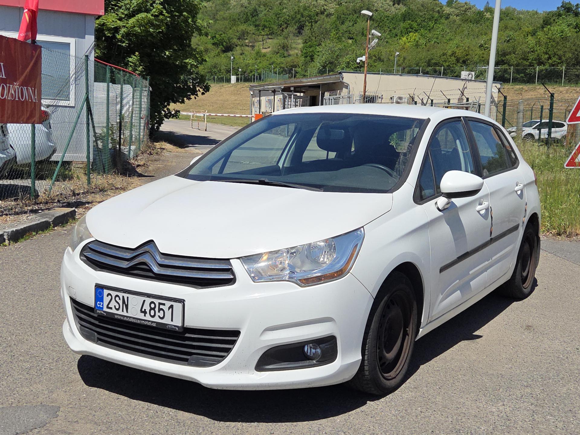 Citroën C4 1,4i lze i na splátky VŠEM!