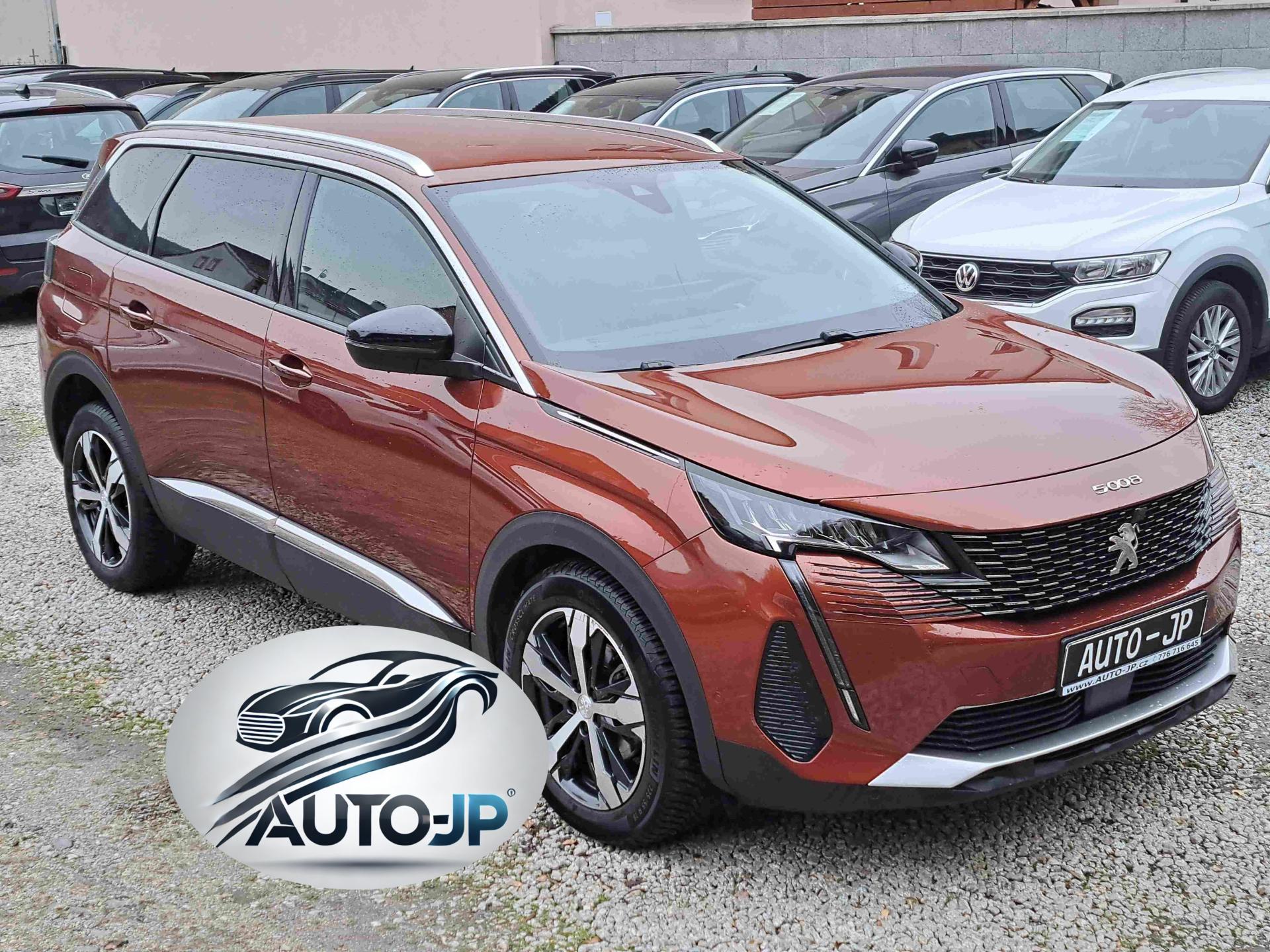Peugeot 5008 1,2PT EAT8 ALLURE LED PDC NAVI