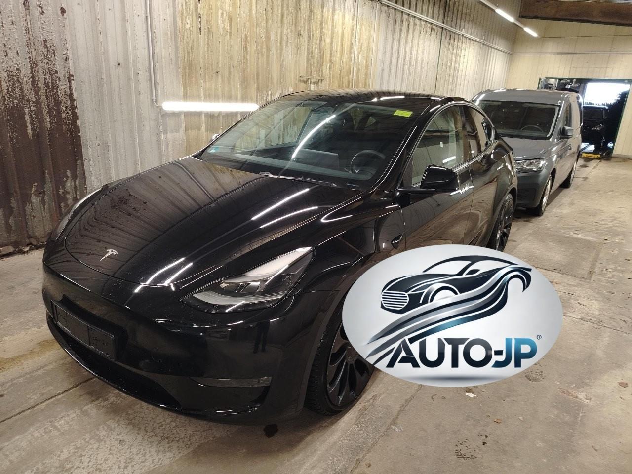 Tesla Model Y AWD PERFORMANCE PŘIPRAVUJEME