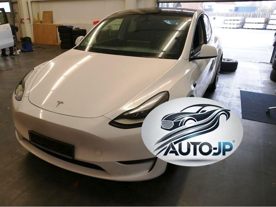 Tesla Model Y AWD Long Range PŘIPRAVUJEME