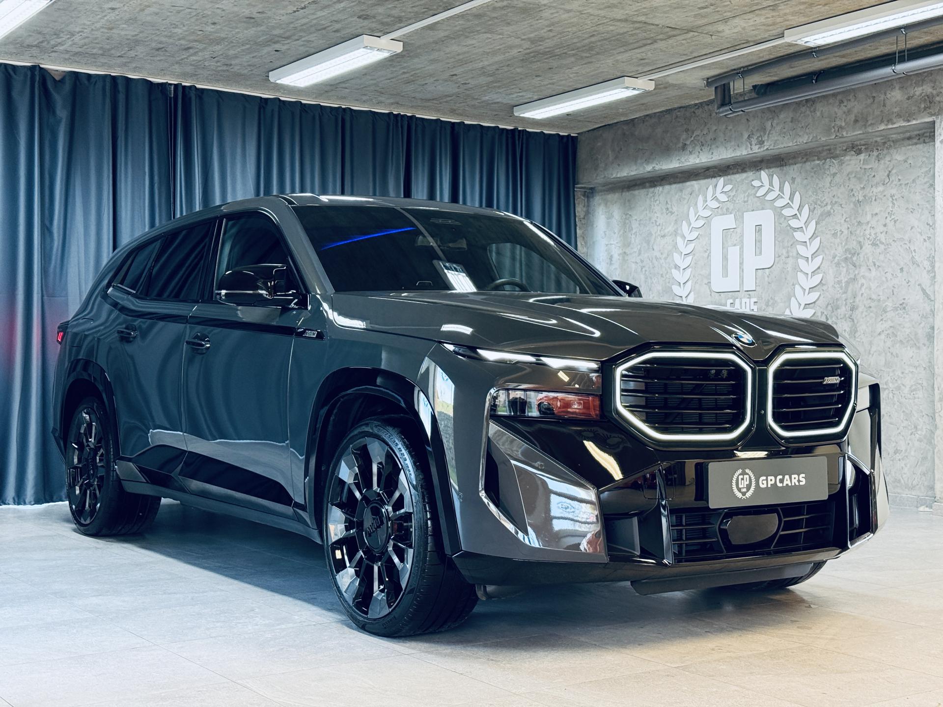 BMW XM 50e*3R.ZÁRUKA*H&K*VZDUCH*