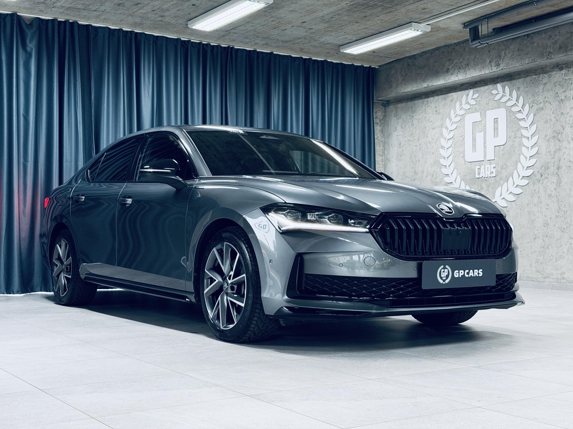 Škoda Superb SPORT*CANTON*NEZ.TOP*5L.ZÁRUK