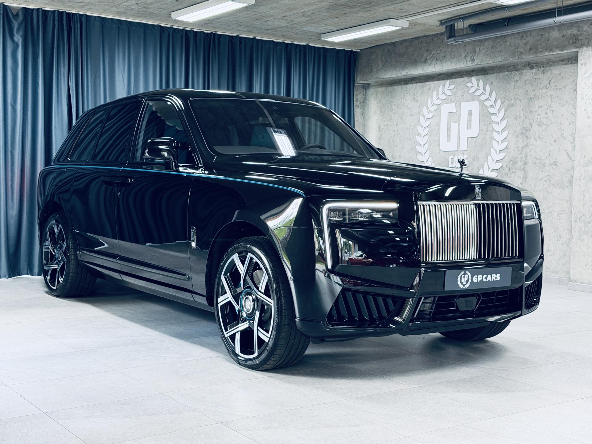 Rolls-Royce Cullinan Black*Bad*SHOOTING STARS*TIFFA
