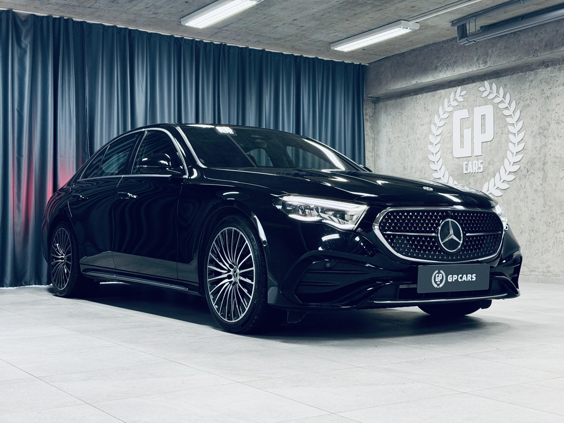 Mercedes-Benz Třídy E AMG*4M*AIR*ZÁR*NEZ.TOP*NAT.NAP