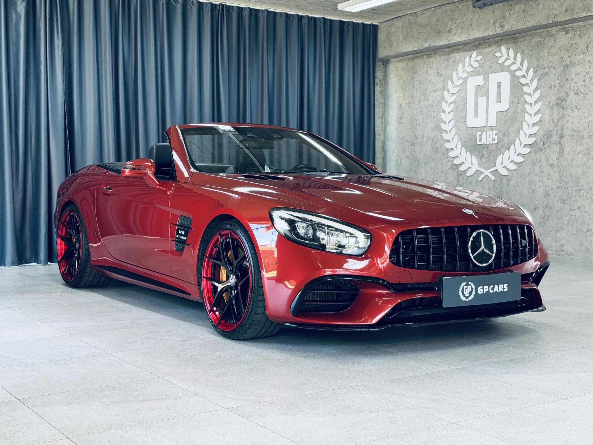 Mercedes-Benz SL 63*AMG*Masaže*Karbon*