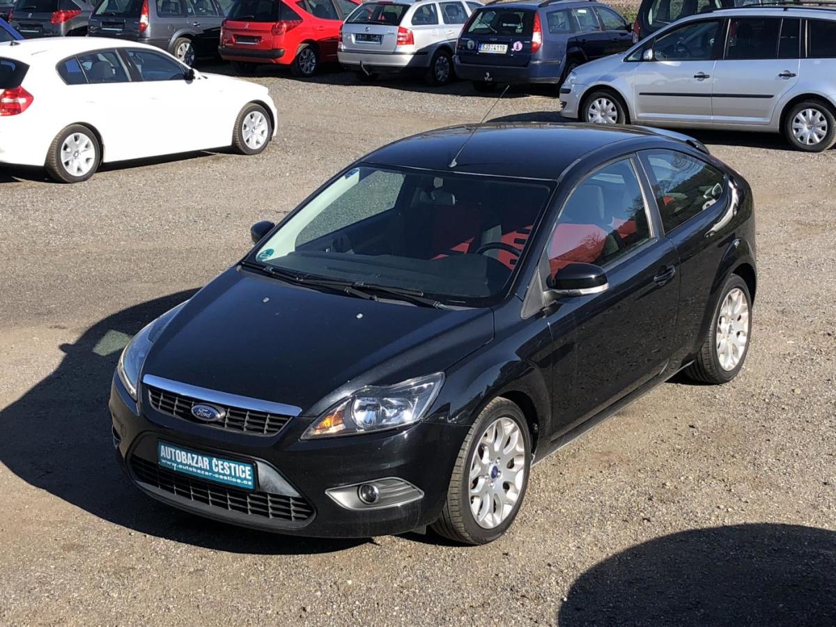 Ford Focus 1,6i 16V SPORT