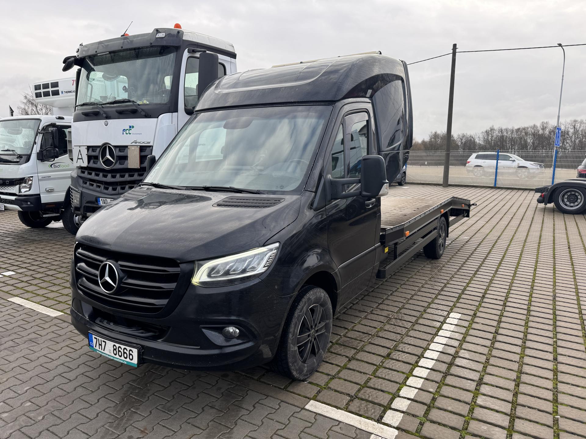 Mercedes-Benz Sprinter Sprinter 319 CDI Odtahovka