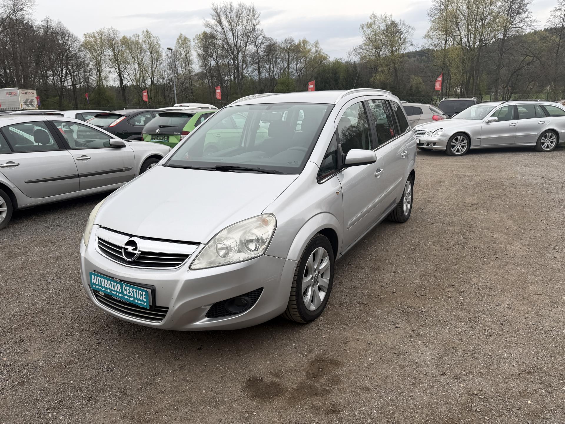 Opel Zafira 1,7 DTi 7 MIST