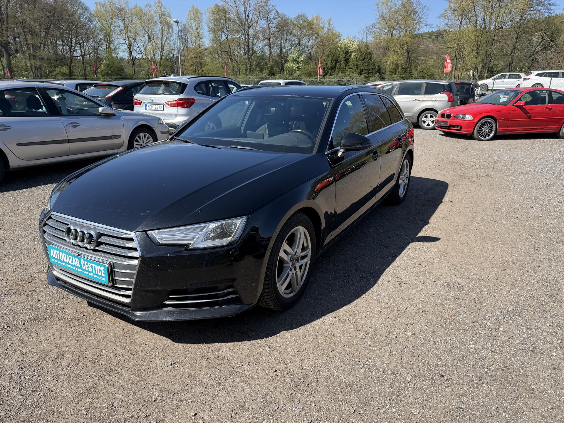 Audi A4 2.0 TDI 3x S-line